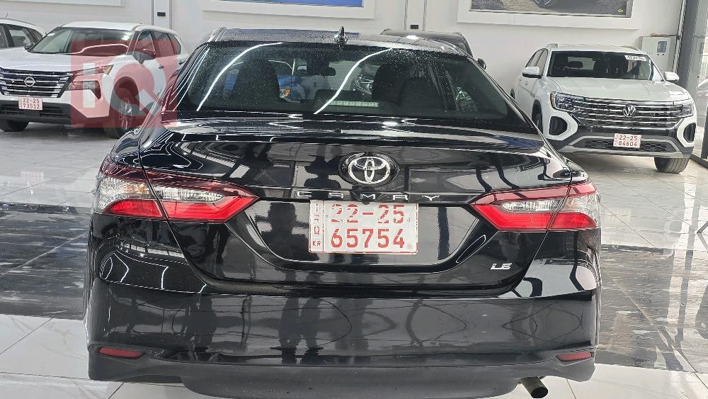 تۆیۆتا کامری